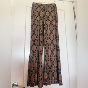 Zara medallion print pull on pant
